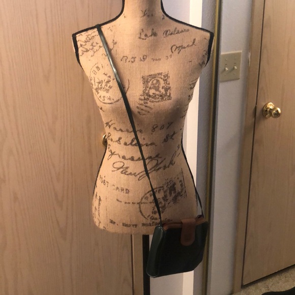 🤩💥💥GIFTED💥💥🥳 Brown and green crossbody bag. - Picture 2 of 7